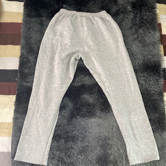 Light grey petite sweatpants - Picture 9 of 17